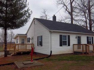 3043 Volkman Rd, Evansville, IN 47725