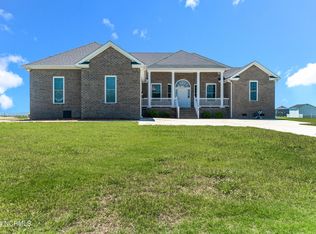 507 Dances Bay Rd, Elizabeth City, NC 27909