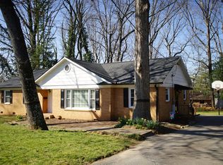 1223 Queensgate St, Gastonia, NC 28054