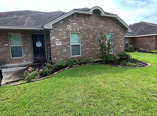 6690 Westwood Village Dr, Lumberton, TX 77657