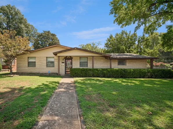 5247 S Columbia Ave, Tulsa, OK 74105