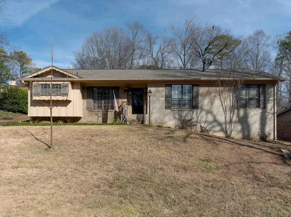 3404 Rock Ridge Cir, Birmingham, AL 35210