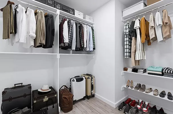 Rented by Greystar | media 4