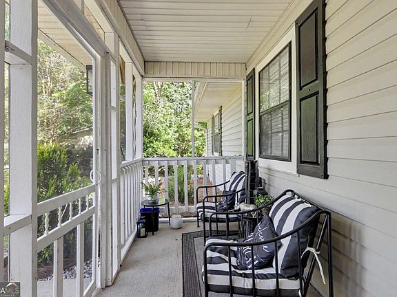 5th image of 9421 Forest Knoll Dr