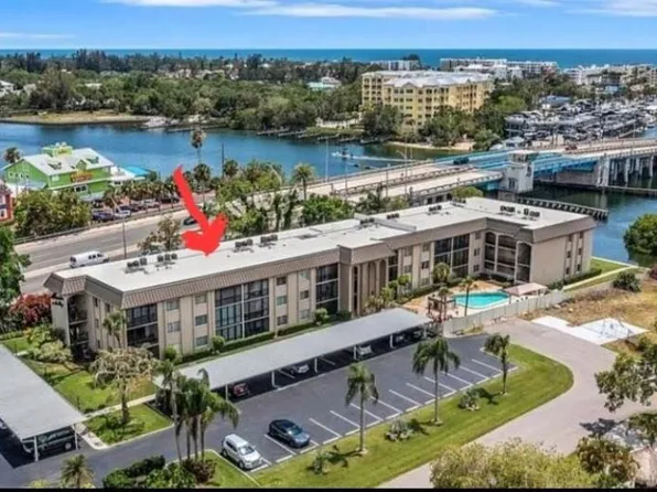 6470 Hollywood Blvd, Sarasota, FL