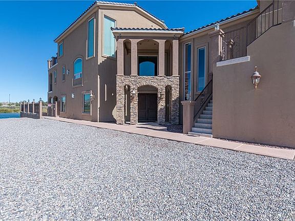 5th image of 1330 Park Ln