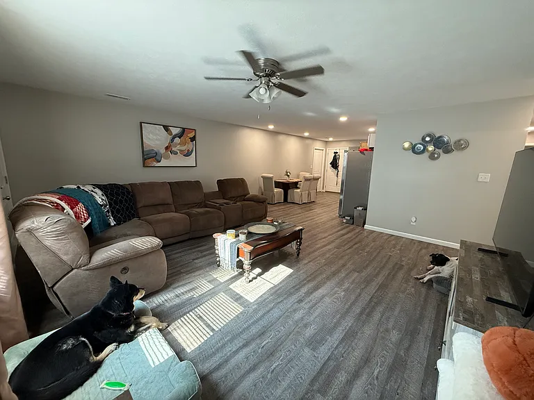 212 Wright Ave #1 — Photo 5