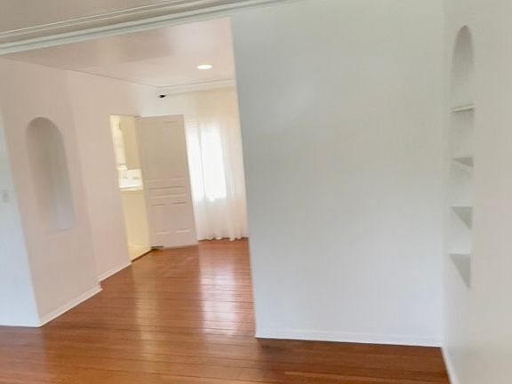 3rd image of 5205 W 9th St