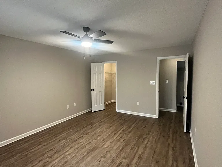 19 Somersett Dr — Photo 8