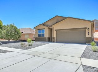 6 Dos Hermanas Ct, Los Lunas, NM 87031