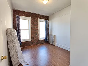 Rented by Signature Property Realty