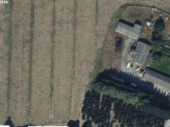 12217 S Macksburg Rd, Canby, OR 97013