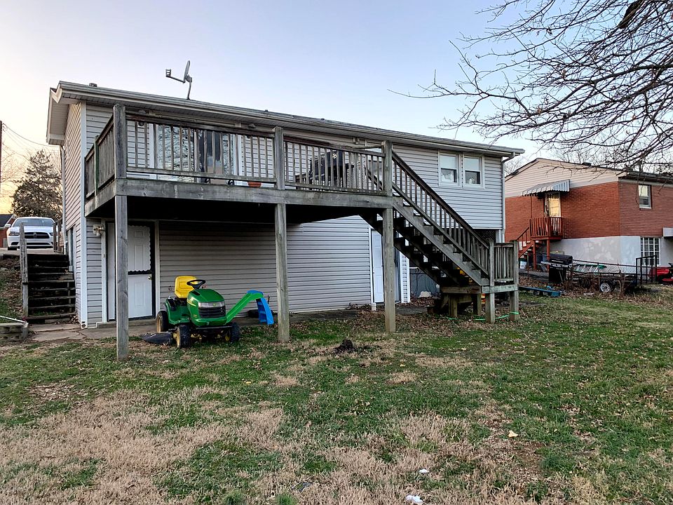 2nd image of 13025 Meadowlawn Dr