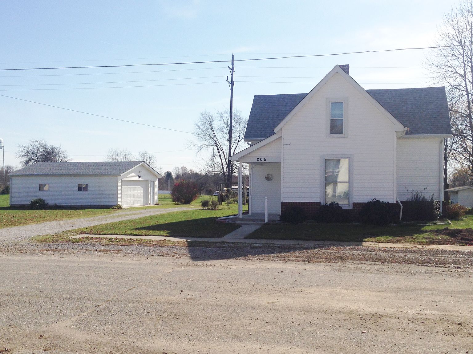 205 W Washington St, Roachdale, IN 46172 Zillow
