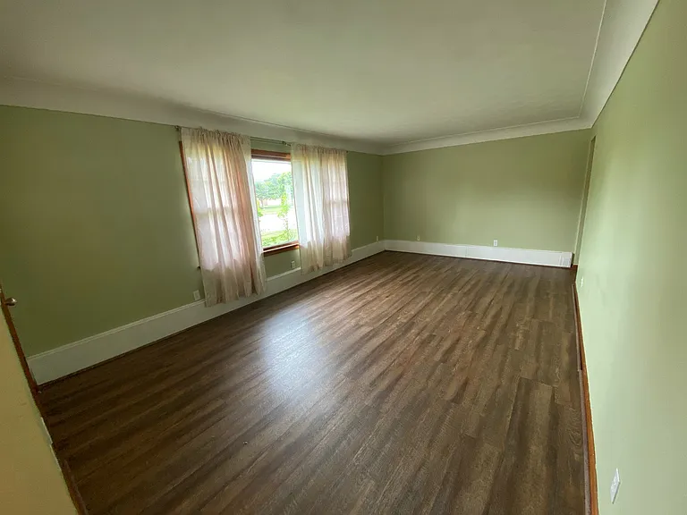 28509 McCarty Dr — Photo 7
