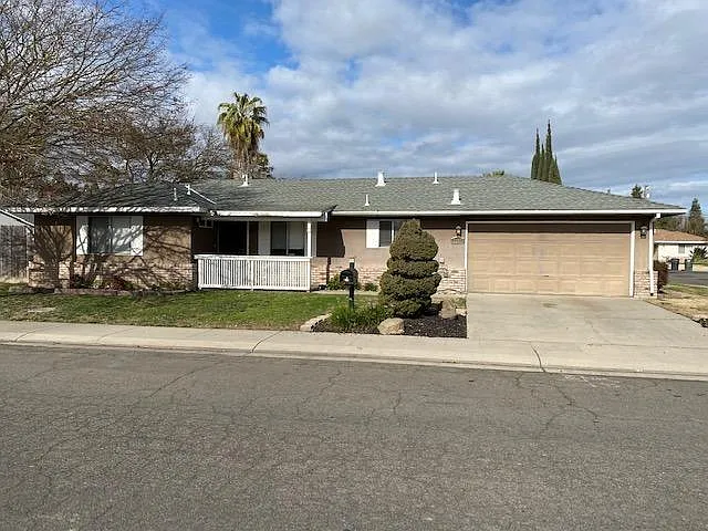 1701 Castilla Way photo 1