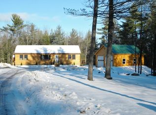 15 Sugar Ridge Dr, Chesterville, ME 04938