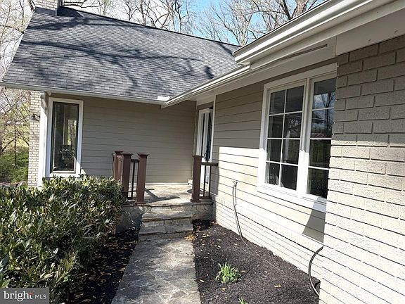 2nd image of 14111 Longnecker Rd
