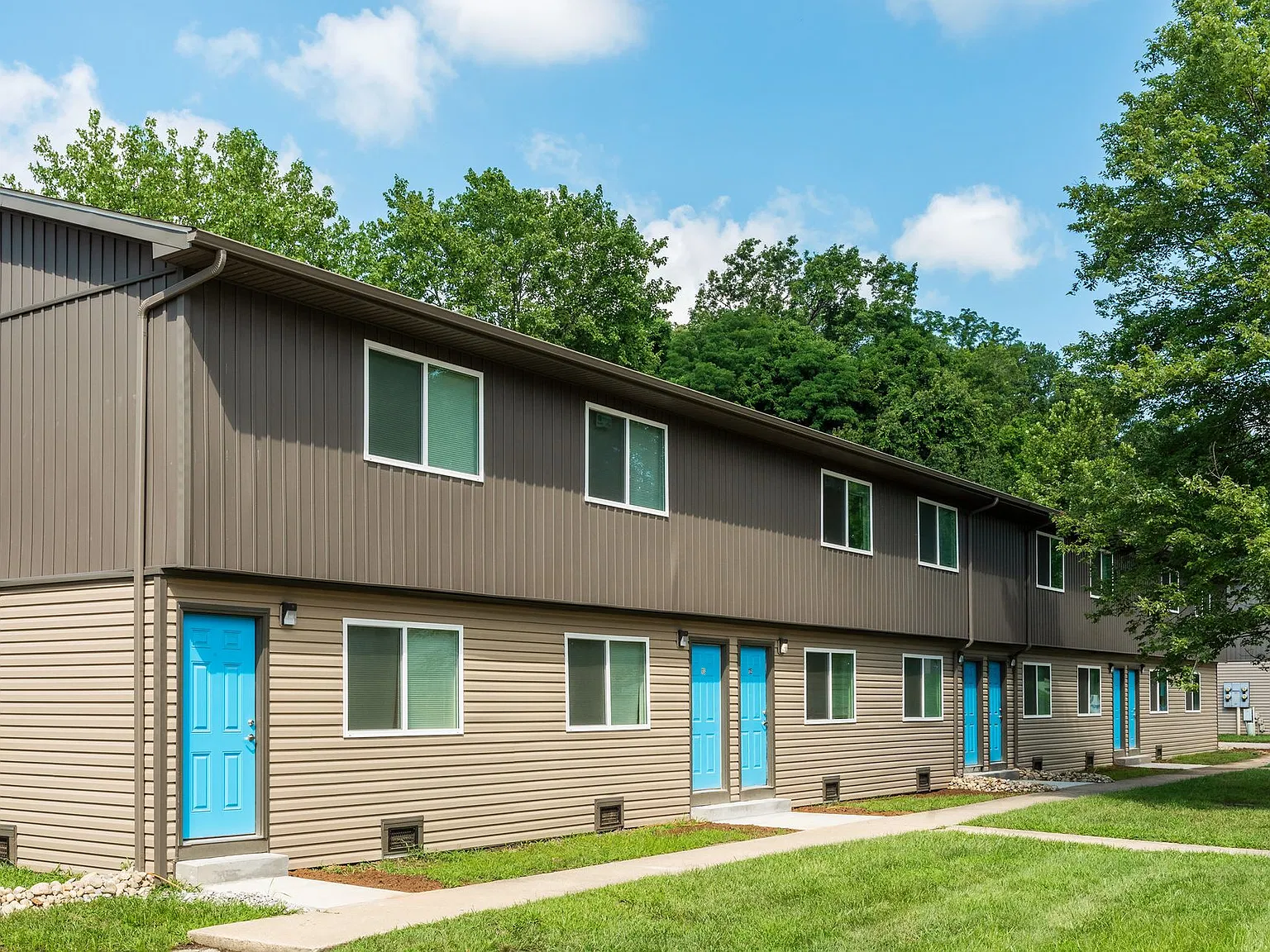Metro Apartments At Collinsville — Photo 3