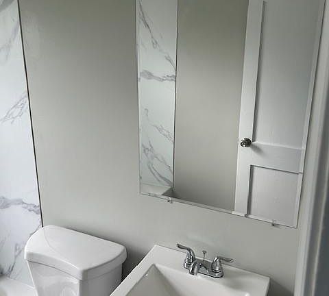4th image of 3564 Saint Genevieve Ln