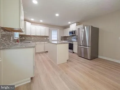 314 Elmwood Dr — Photo 11