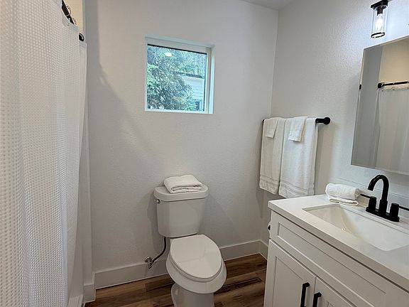 4th image of 32962 Ninebark Ln