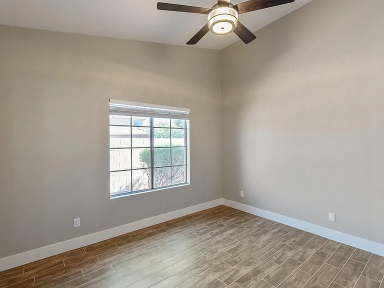 9295 E Rockwood Dr — Photo 32