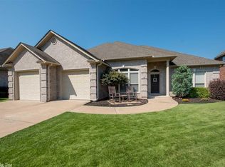 5 Clancy Ct, Little Rock, AR 72223