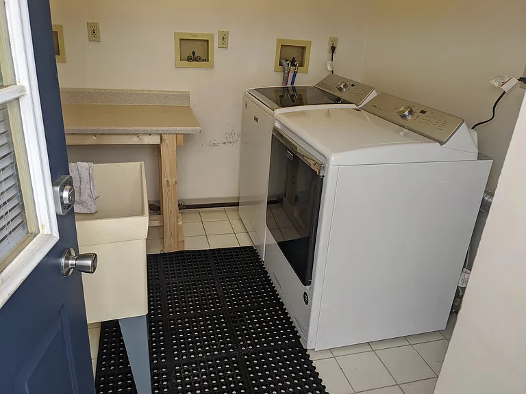 136 Valley St #2 — Photo 7