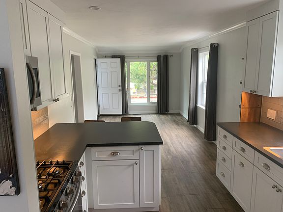 5th image of 346 D St