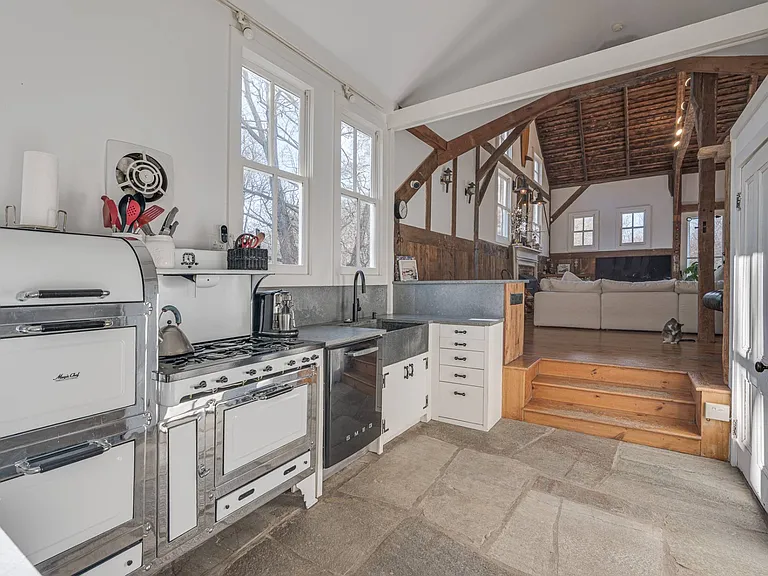 2983 Montauk Hwy — Photo 12