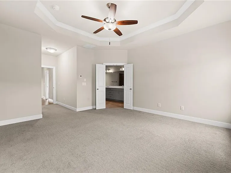 205 Bedford Aly — Photo 25