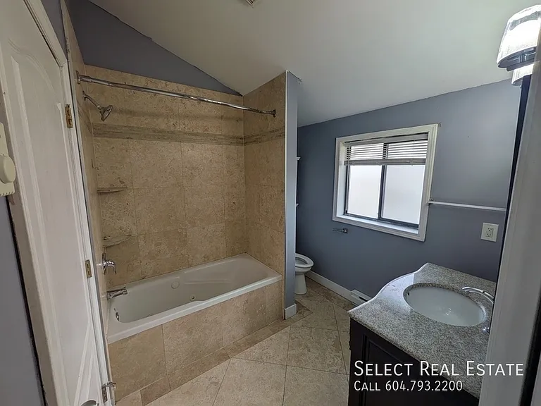 46365 Cessna Dr — Photo 20