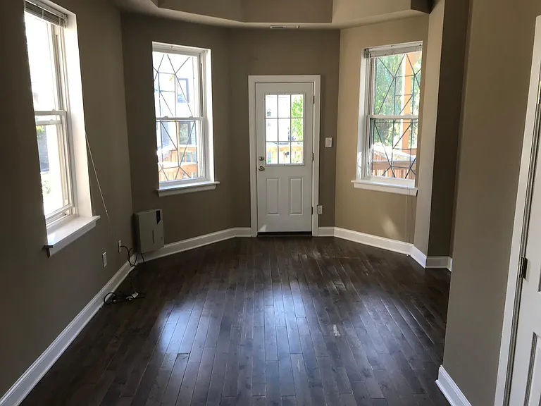 1820 W Girard Ave #2 — Photo 2