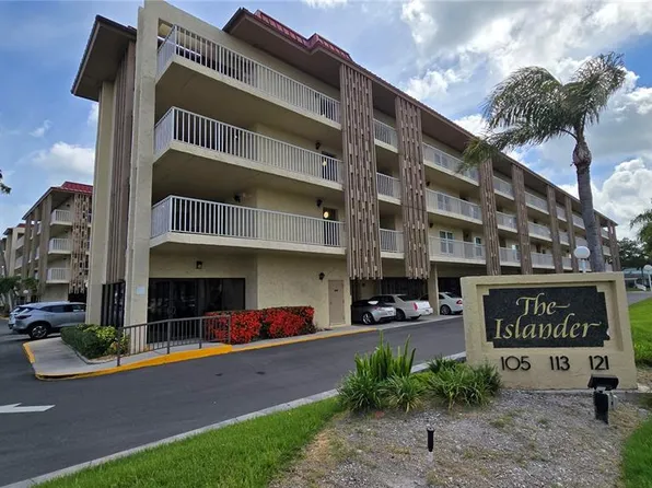 105 Island Way APT 112, Clearwater, FL 33767