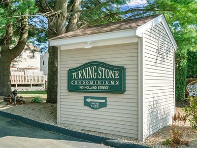 165 Holland St UNIT 25, Cranston, RI, 02920