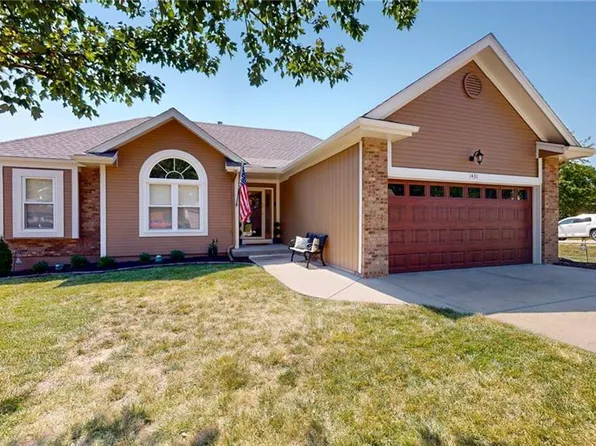 1431 NW 75th St, Kansas City, MO 64118