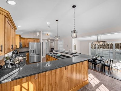 338 Daniel Shays Hwy, Pelham, MA, 01002