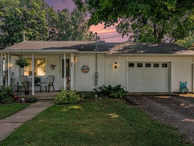 225 W Charlotte St, Centreville, MI, 49032