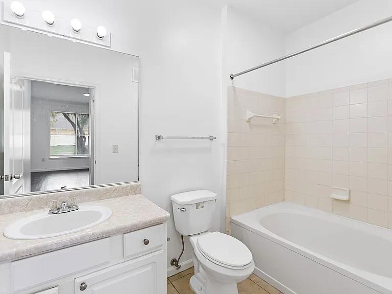 17906 Villa Creek Dr — Photo 10