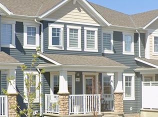 982 Stillwater Blvd NW, Edmonton, AB T6M 1M8