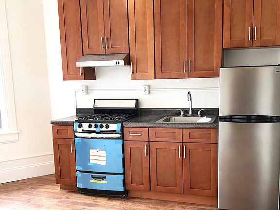 3rd image of 62 Sip Ave #418