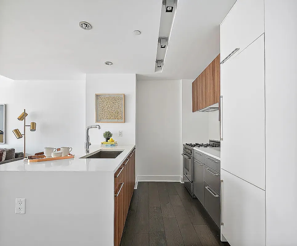 212 North Ninth Street — Photo 3