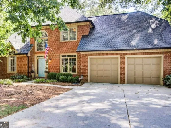 6370 Bannerhorn Run, Alpharetta, GA 30005