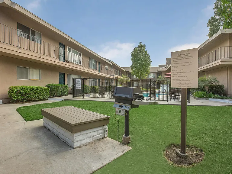 Glenwood Apartment Homes — Photo 7