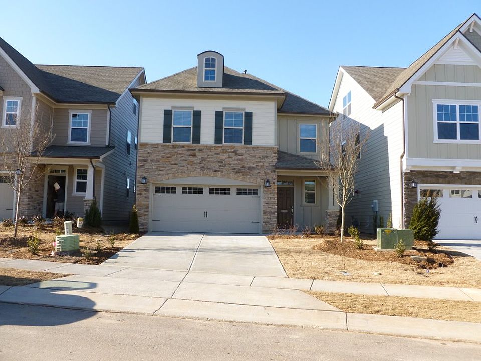 1st image of 227 Begen St