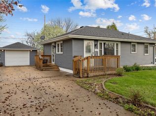 1110 Mitchell Dr, Marion, IA 52302