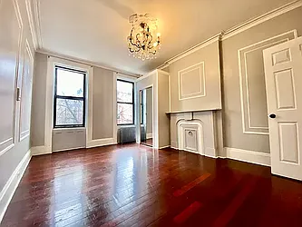 254 Wyckoff Street