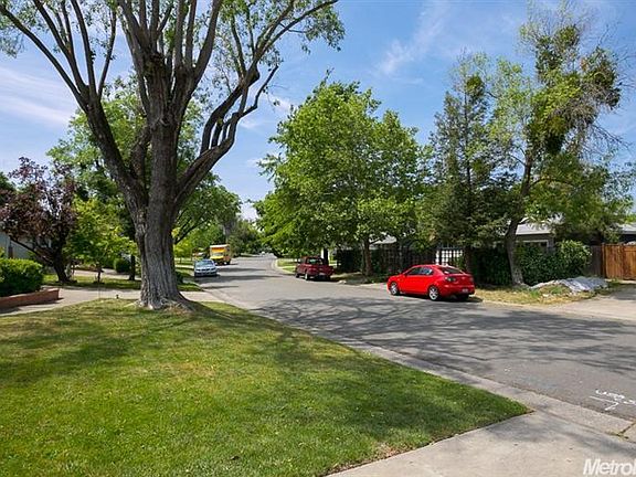 4th image of 2434 Catalina Dr