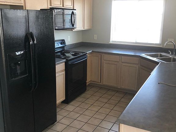 4th image of 5151 W 29th St #1411